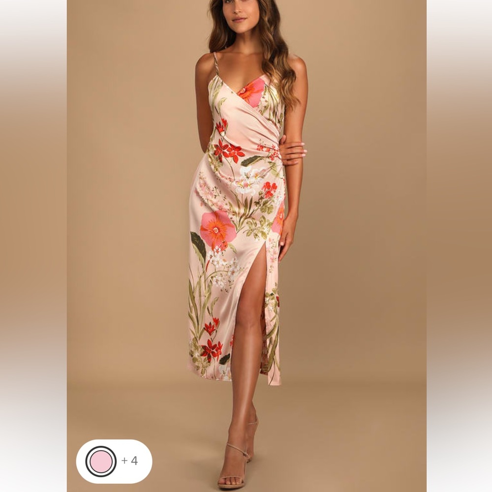 Lulu’s Floral Satin Midi Dress